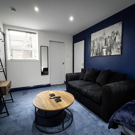 Newly Refurbished 6 Person En-Suite Apartment Tyne & Wear Newcastle Upon Tyne Killingworth 外观 照片