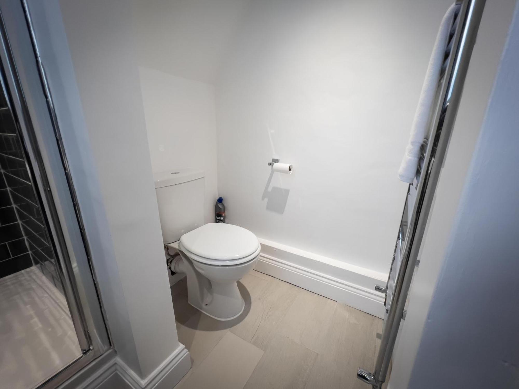 Newly Refurbished 6 Person En-Suite Apartment Tyne & Wear Newcastle Upon Tyne Killingworth 外观 照片