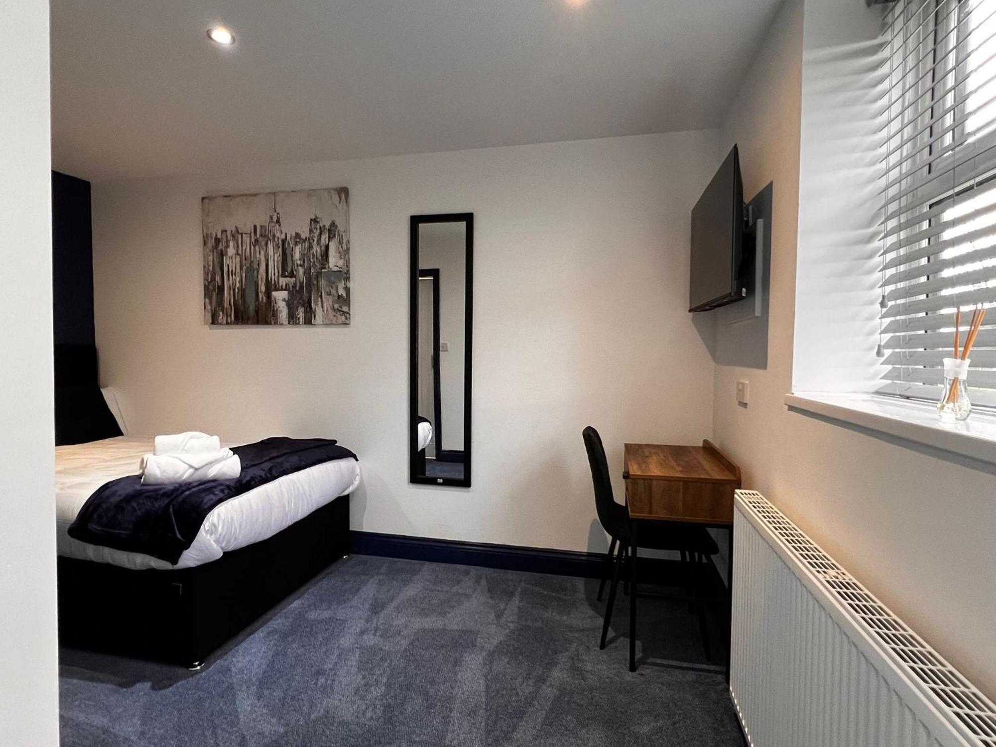 Newly Refurbished 6 Person En-Suite Apartment Tyne & Wear Newcastle Upon Tyne Killingworth 外观 照片
